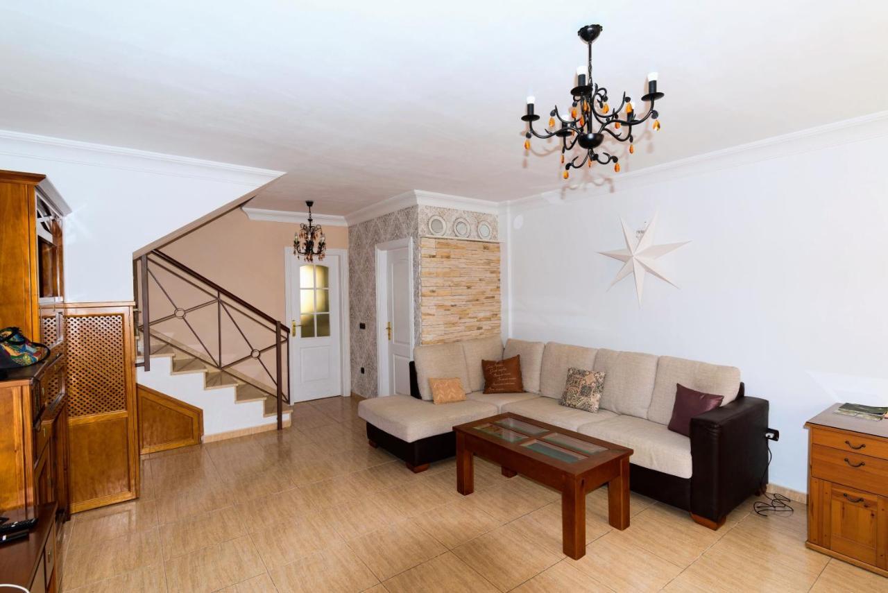 Casa Sagittarius Ocean View Apartment